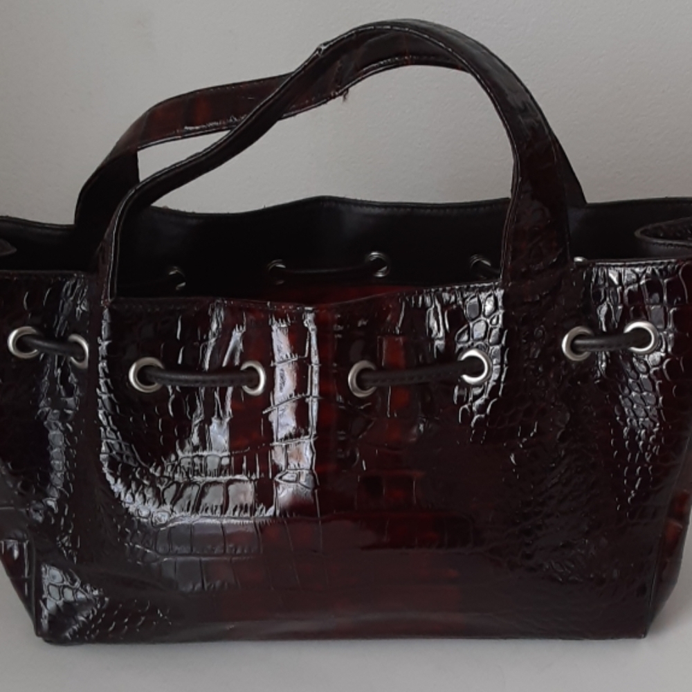 Donald Pliner purse